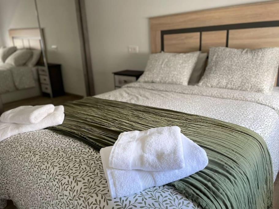 Adoracte 4 Mieres Apartamentos エクステリア 写真