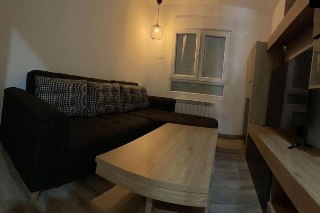 Adoracte 4 Mieres Apartamentos エクステリア 写真